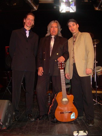 Los Tres Tigres - Trio Latino